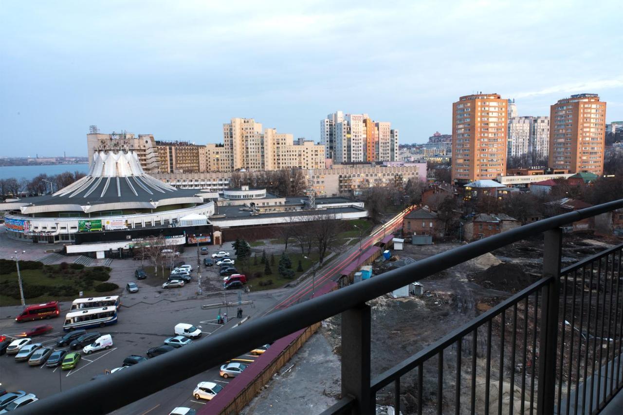 Staybridge Mini-Hotel In Most City Panoramic River View Dnyipropetrovszk Kültér fotó